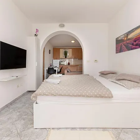 Apartments Souranded By Forest With Sea View Koper Exterior photo